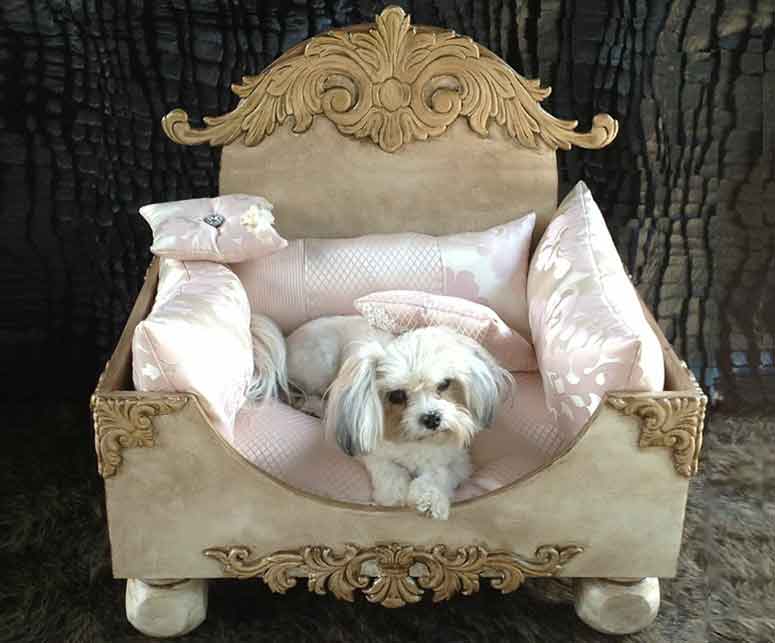 DOG AND PUPPY BEDS - FOR SMALL, MEDIUM AND LARGE DOG BREEDS