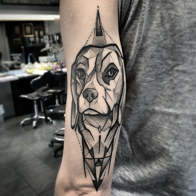 BEST GEOMETRIC DOG & PUPPY TATTOO DESIGNS